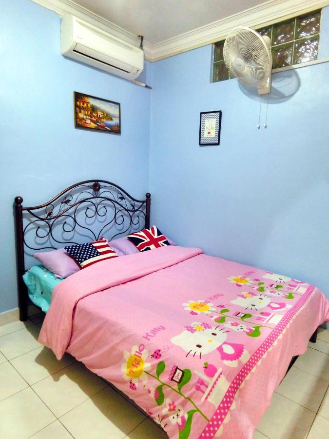 Malacca Little Family Homestay מראה חיצוני תמונה